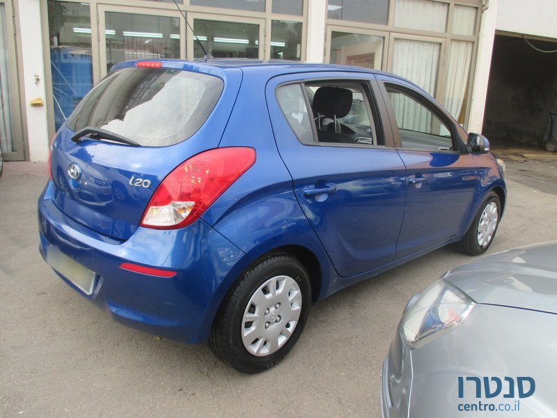 2012' Hyundai i20 photo #2