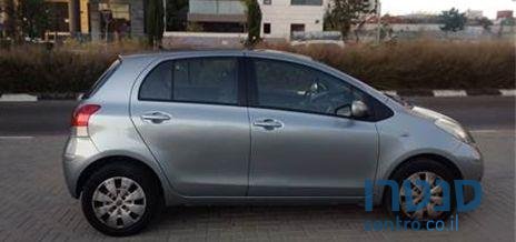 2010' Toyota Yaris טויוטה יאריס photo #1