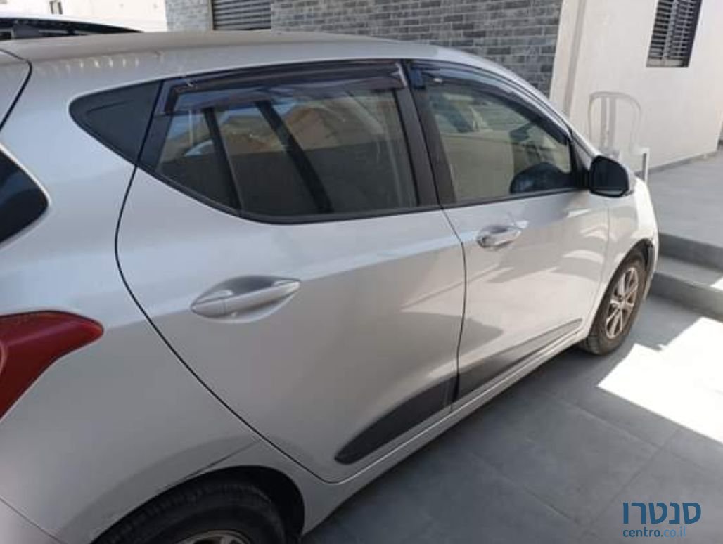 2014' Hyundai i10 יונדאי photo #1