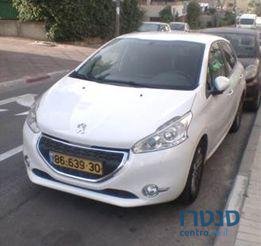 2015' Peugeot 208 אקטיב photo #3