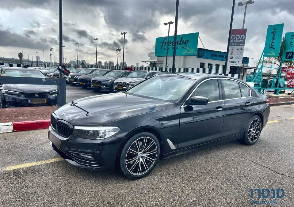 2018' BMW 5 Series ב.מ.וו סדרה 5 photo #3