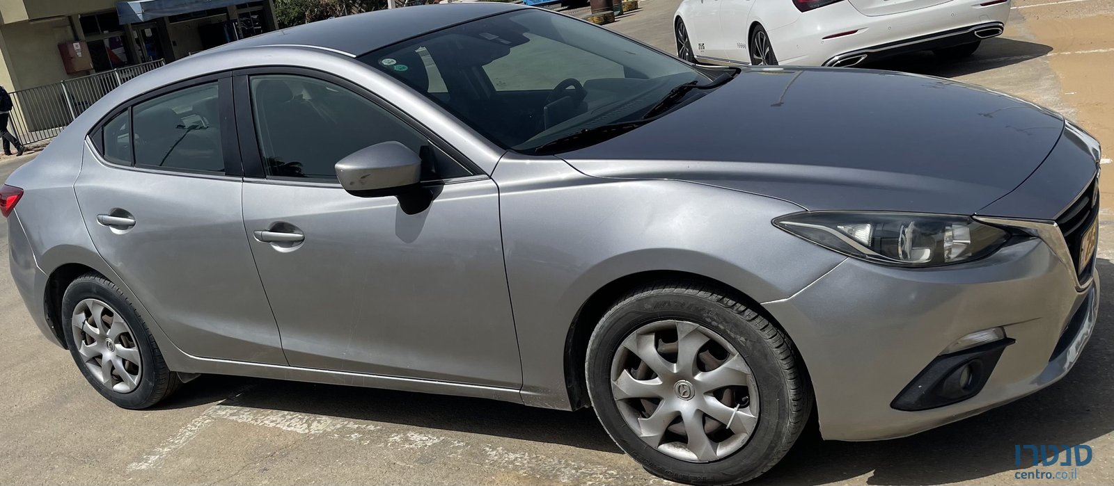 2016' Mazda 3 מאזדה photo #1