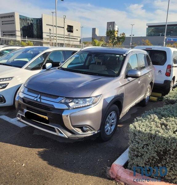 2019' Mitsubishi Outlander מיצובישי אאוטלנדר photo #1