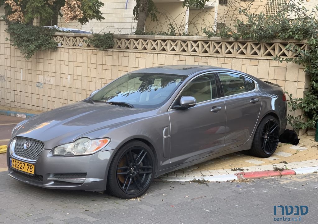 2012' Jaguar XF יגואר photo #1