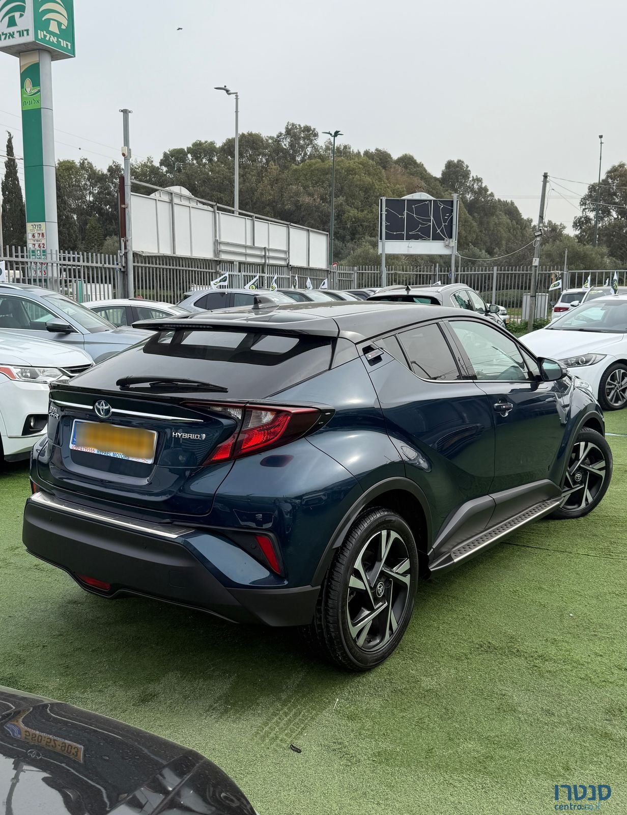 2023' Toyota C-HR טויוטה photo #1