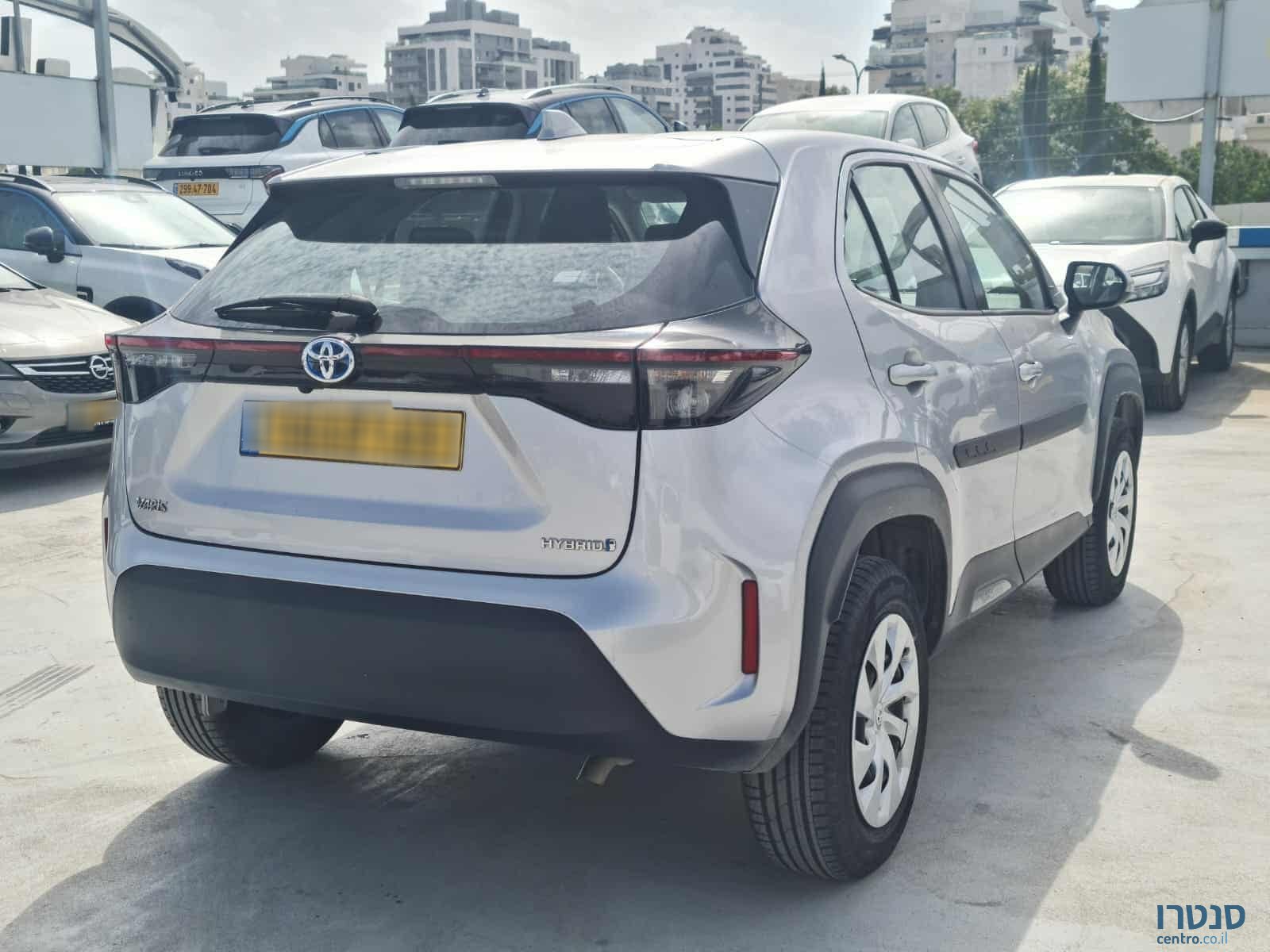 2022' Toyota Yaris Cross photo #4