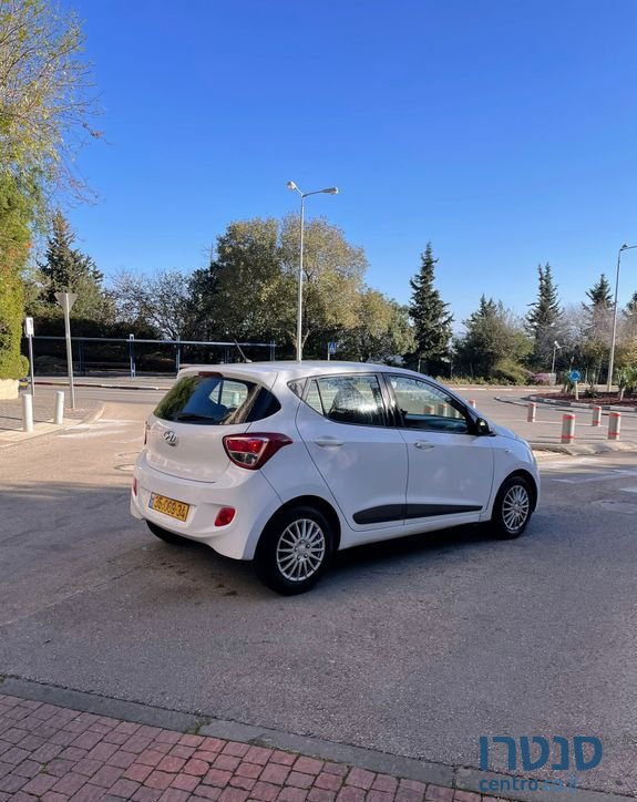 2015' Hyundai i10 יונדאי photo #3