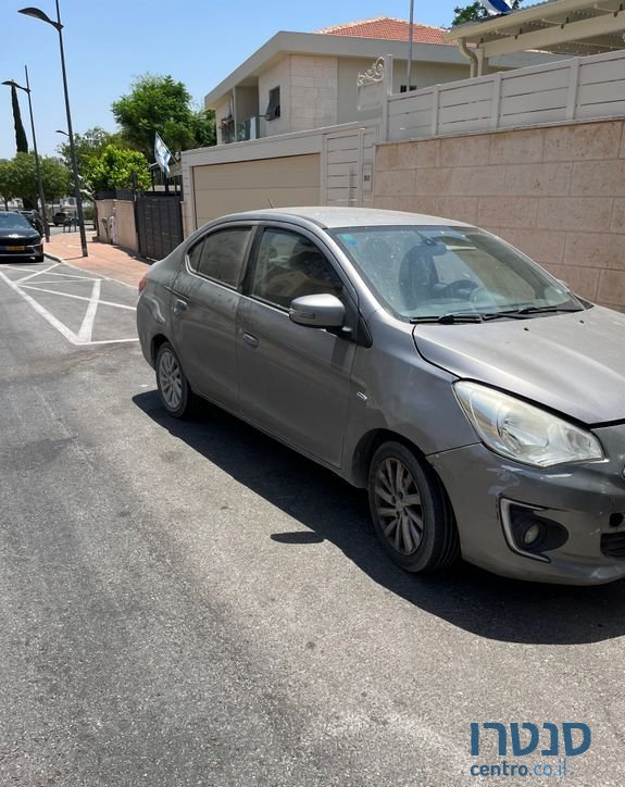 2015' Mitsubishi Attrage מיצובישי אטראז' photo #2