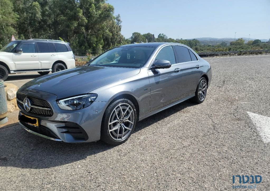 2021' Mercedes-Benz E-Class מרצדס photo #1