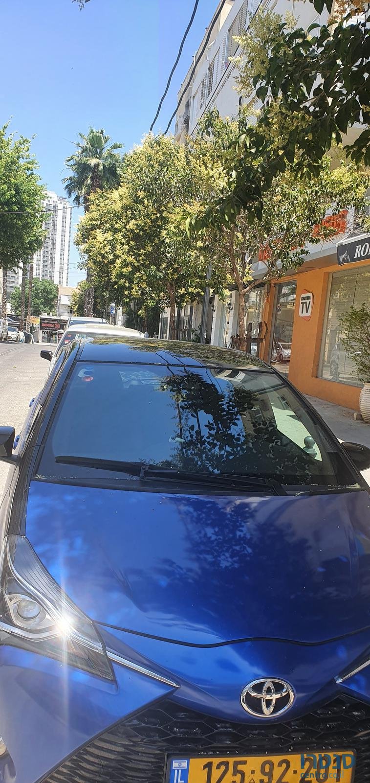 2018' Toyota Yaris photo #3