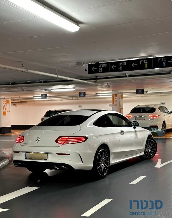 2022' Mercedes-Benz C-Class מרצדס photo #4