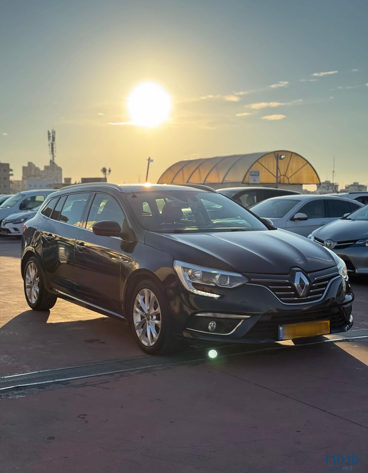 2020' Renault Megane רנו מגאן photo #1