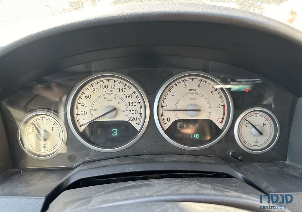 2010' Chrysler Grand Voyager קרייזלר גראנד וויאג'ר photo #4