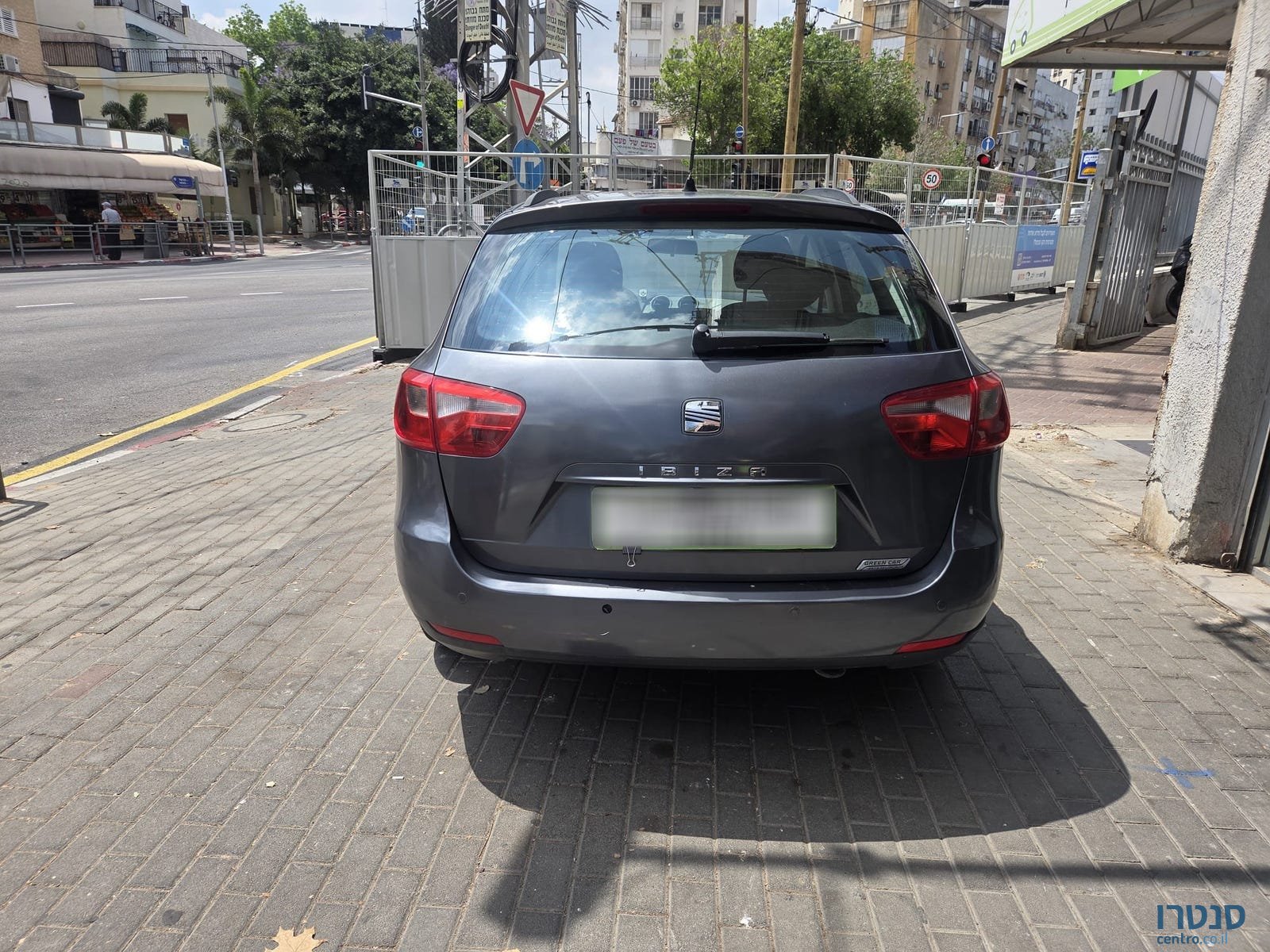 2013' SEAT Ibiza photo #5