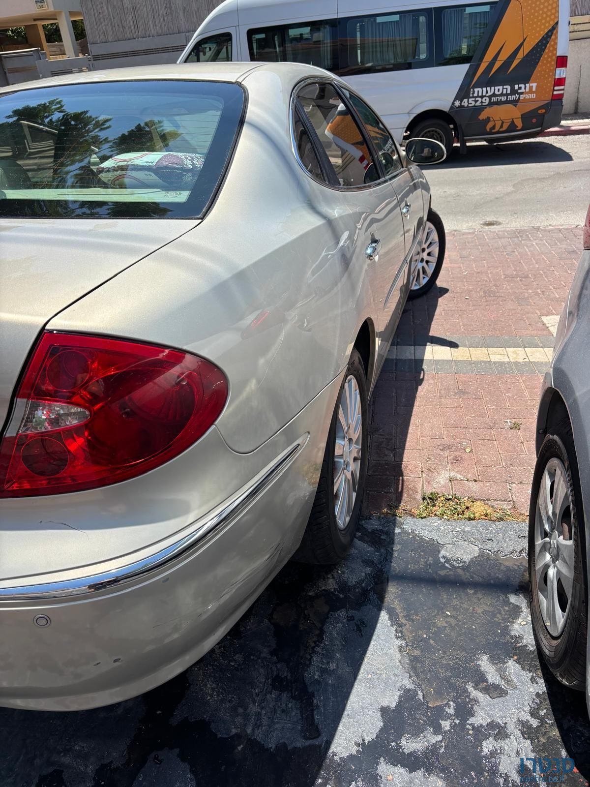 2009' Buick LaCross ביואיק לה קרוס photo #2