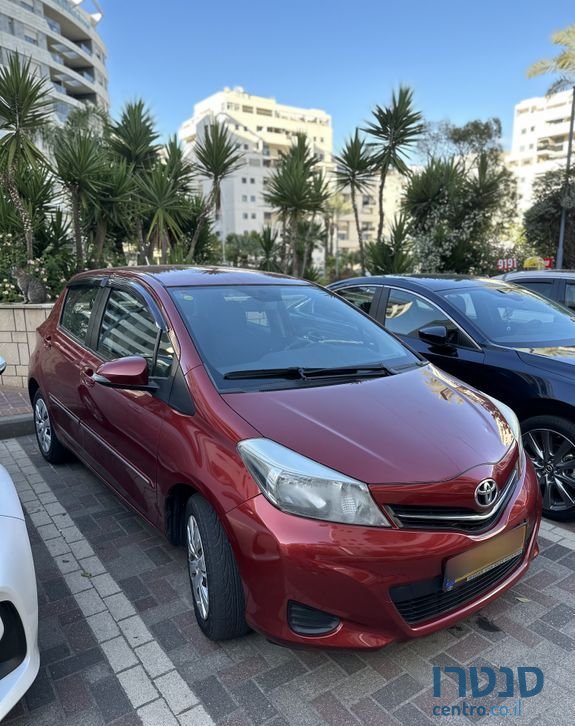 2014' Toyota Yaris טויוטה יאריס photo #2