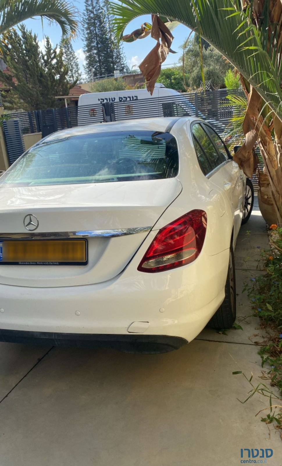 2017' Mercedes-Benz 200 מרצדס photo #3