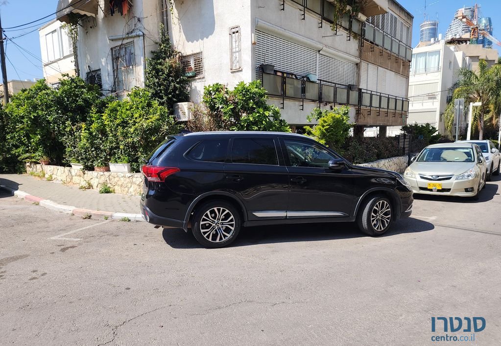 2018' Mitsubishi Outlander מיצובישי אאוטלנדר photo #1