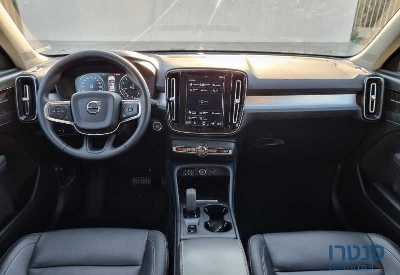 2020' Volvo Xc40 וולוו photo #6