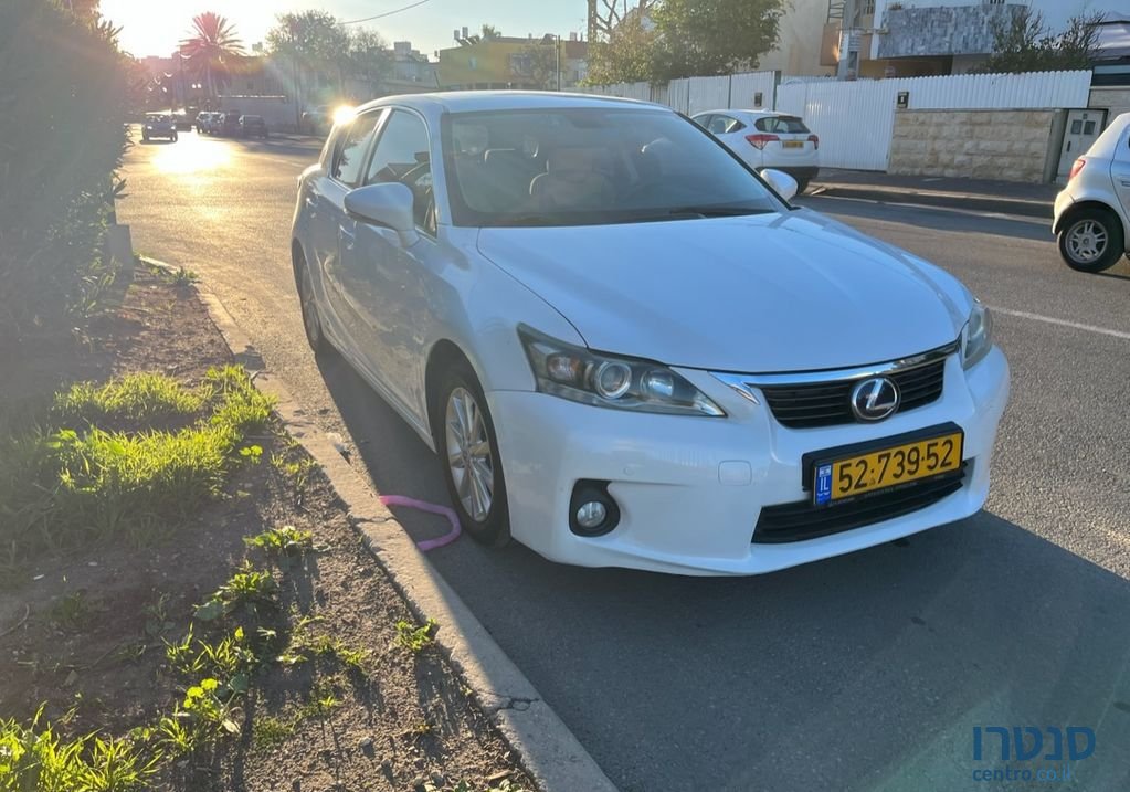 2013' Lexus Ct200H לקסוס photo #1