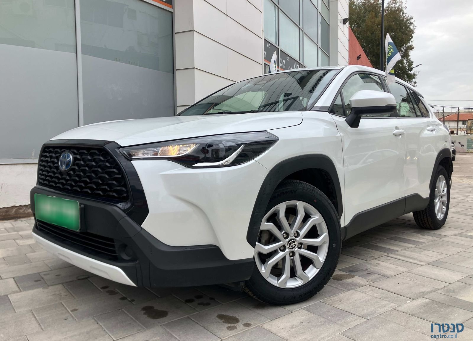 2023' Toyota Corolla Cross טויוטה קורולה קרוס photo #1