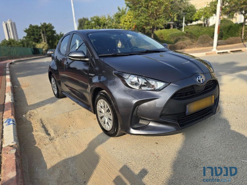 2021' Toyota Yaris טויוטה יאריס photo #4