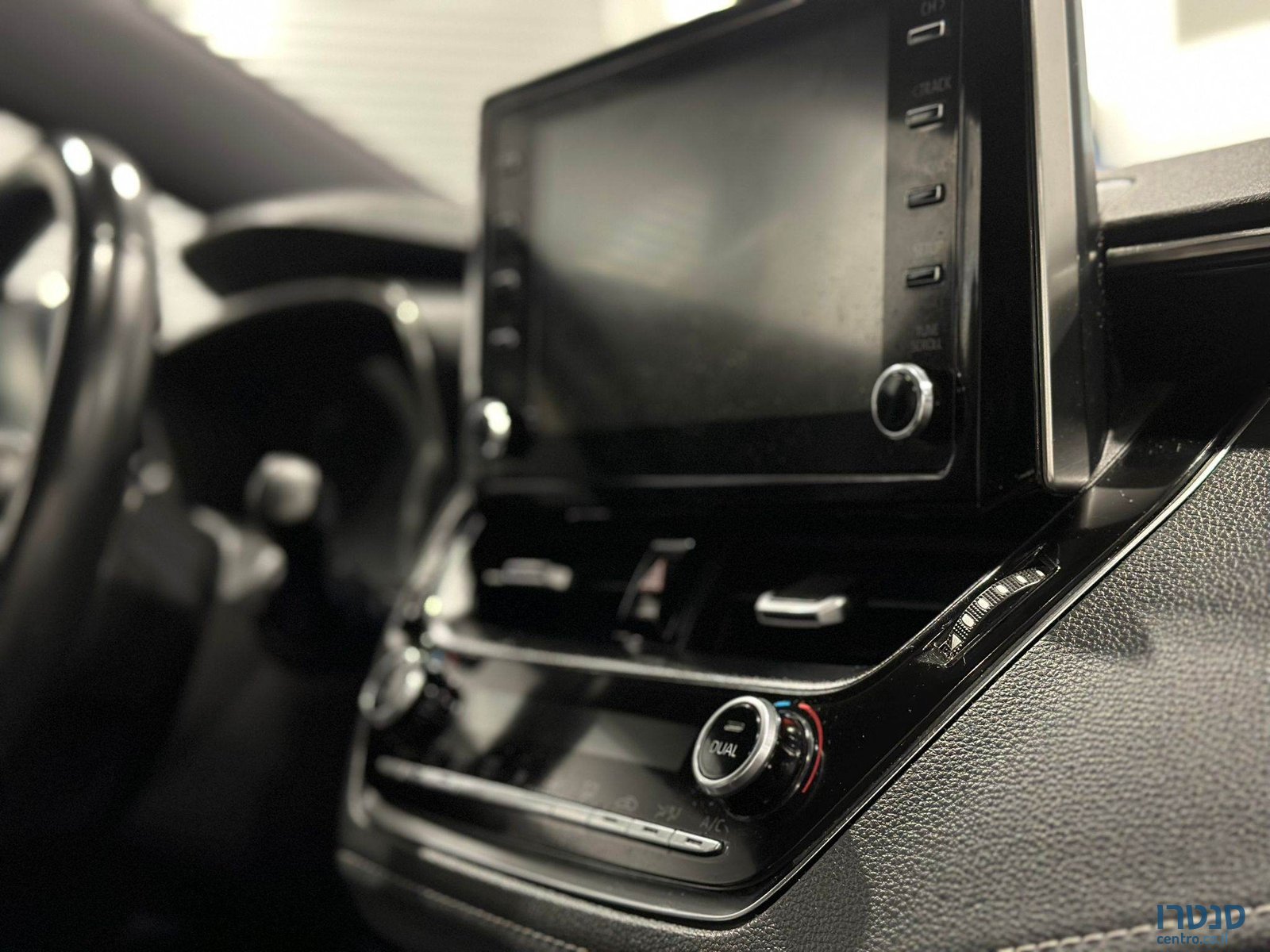 2019' Toyota Corolla photo #7