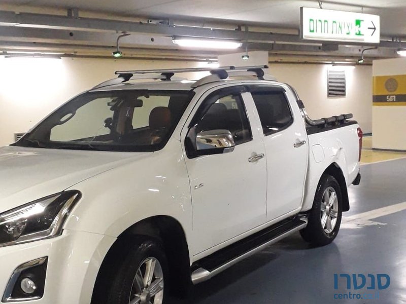 2017' Isuzu 4X4 D-Max איסוזו photo #2