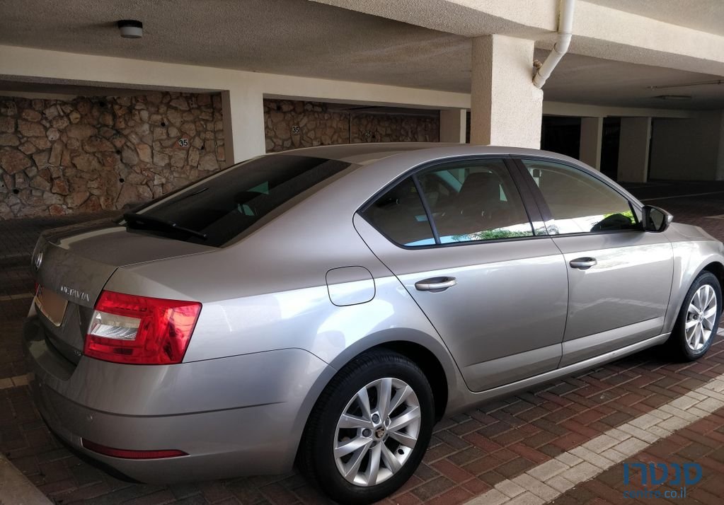 2017' Skoda Octavia סקודה אוקטביה photo #1