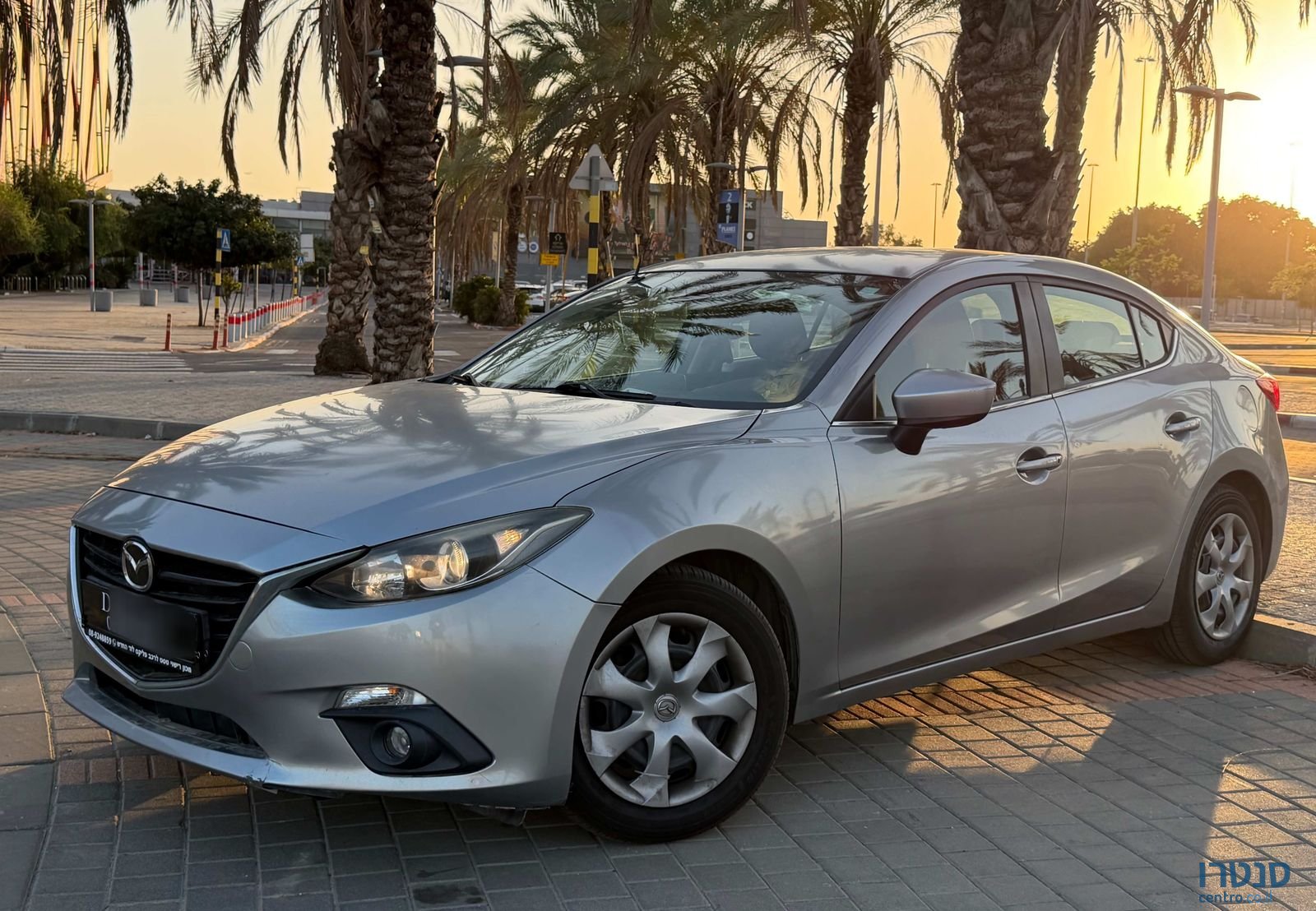 2016' Mazda 3 מאזדה photo #1