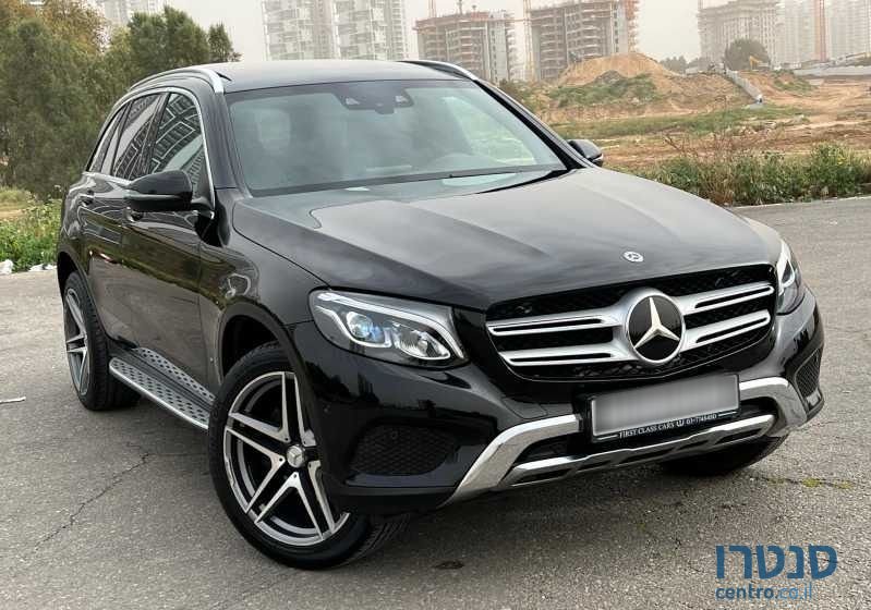 2018' Mercedes-Benz GLC מרצדס photo #2