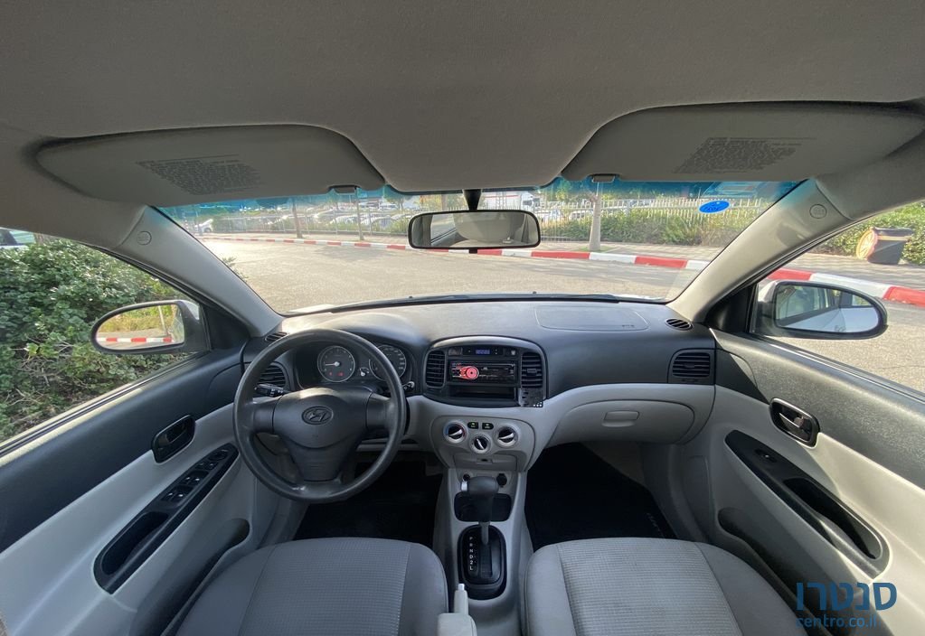 2010' Hyundai Accent יונדאי אקסנט photo #5