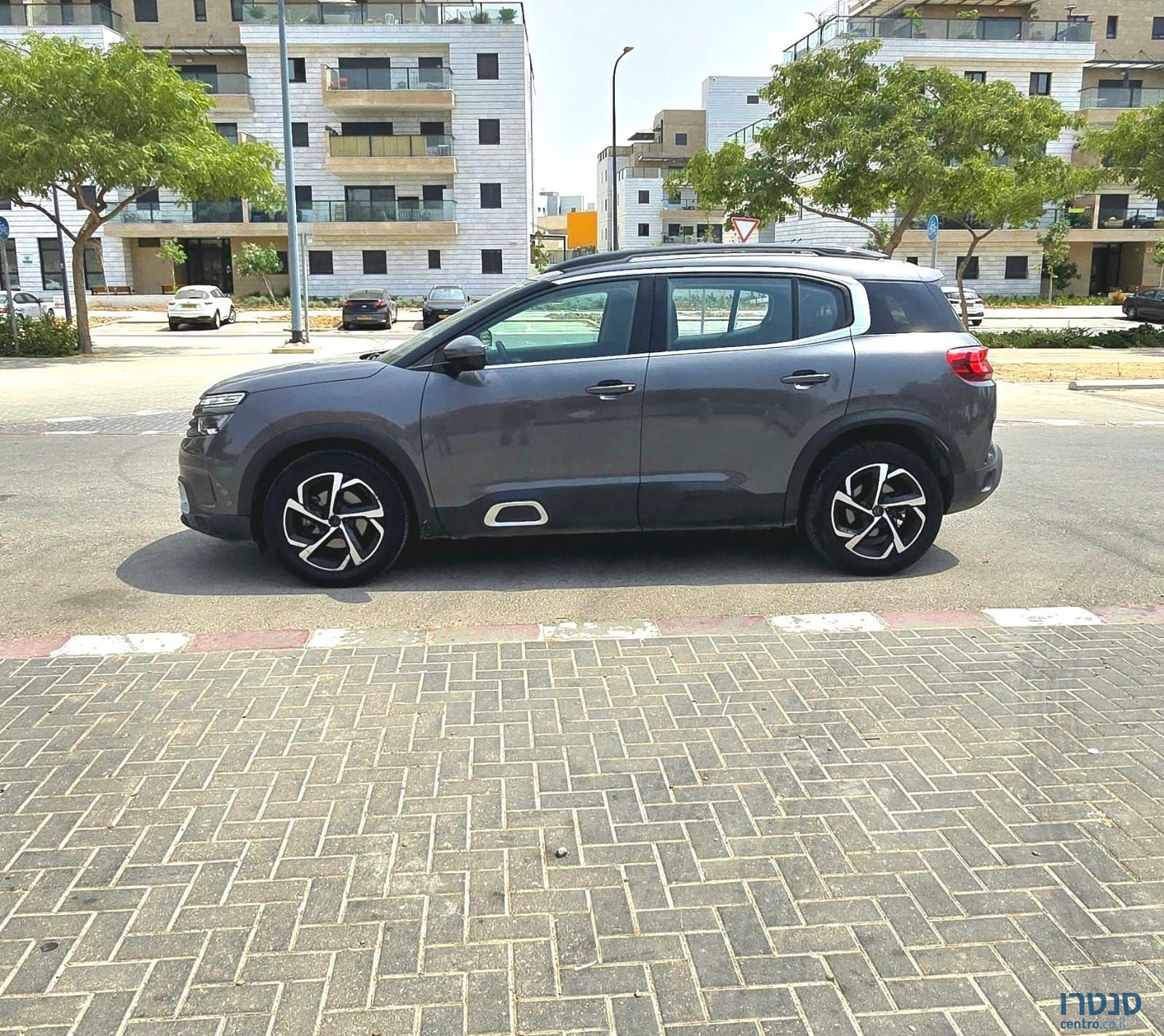 2021' Citroen C5 Aircross סיטרואן C5 איירקרוס photo #5