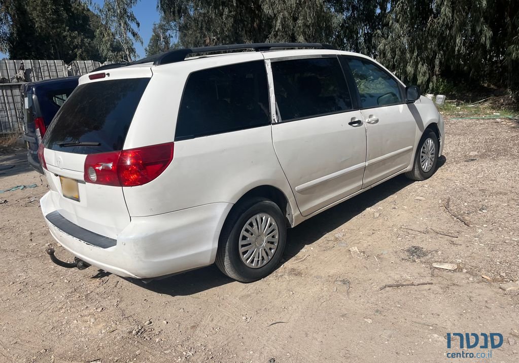 2009' Toyota Sienna טויוטה סיינה photo #4
