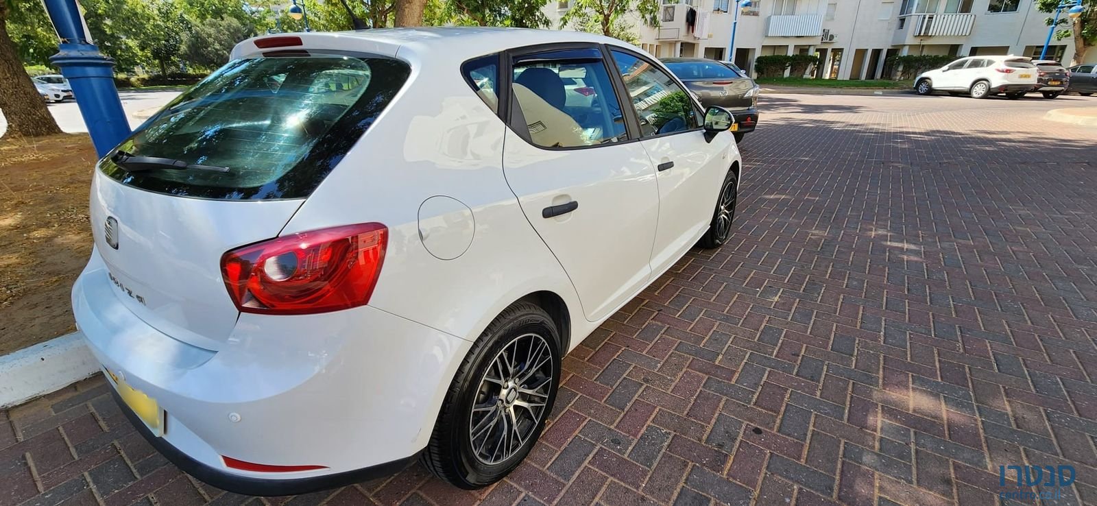 2012' SEAT Ibiza סיאט איביזה photo #2