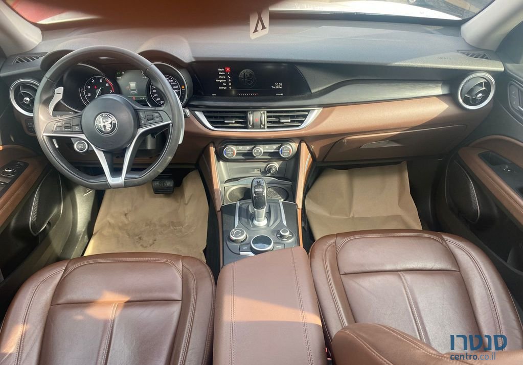 2018' Alfa Romeo Stelvio אלפא רומיאו סטלויו photo #5