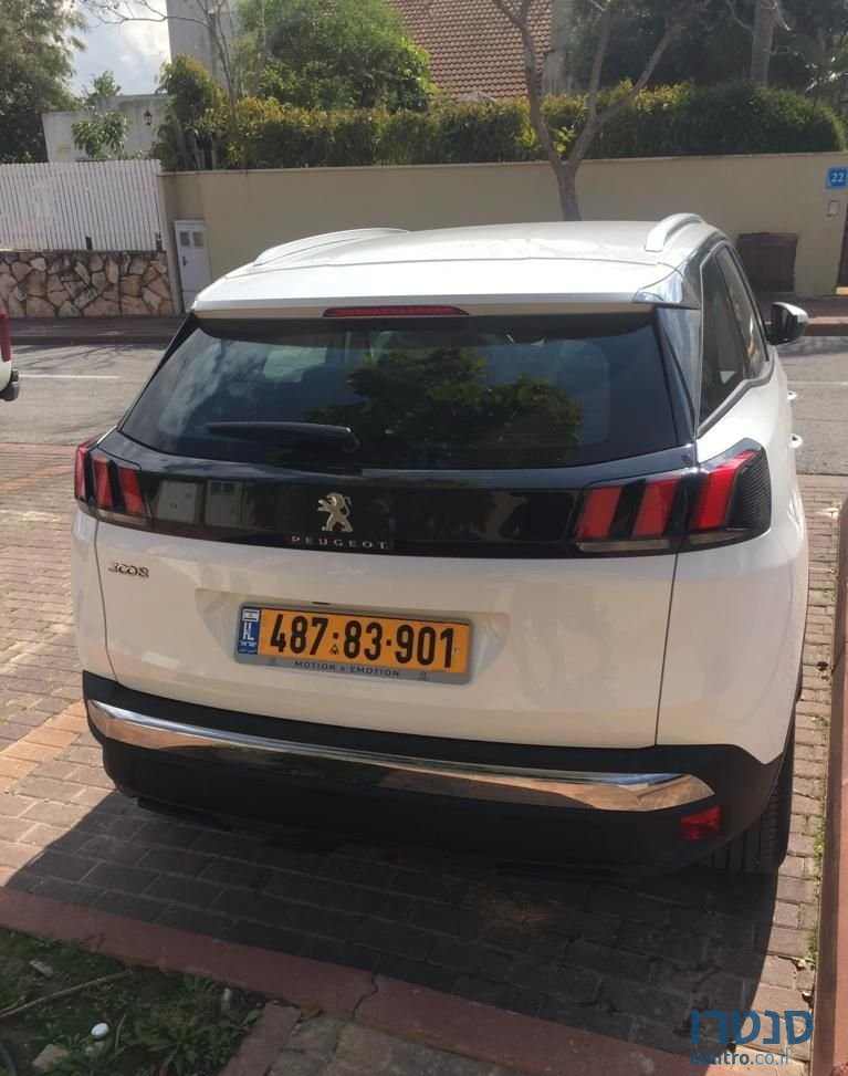 2019' Peugeot 3008 פיג'ו photo #5