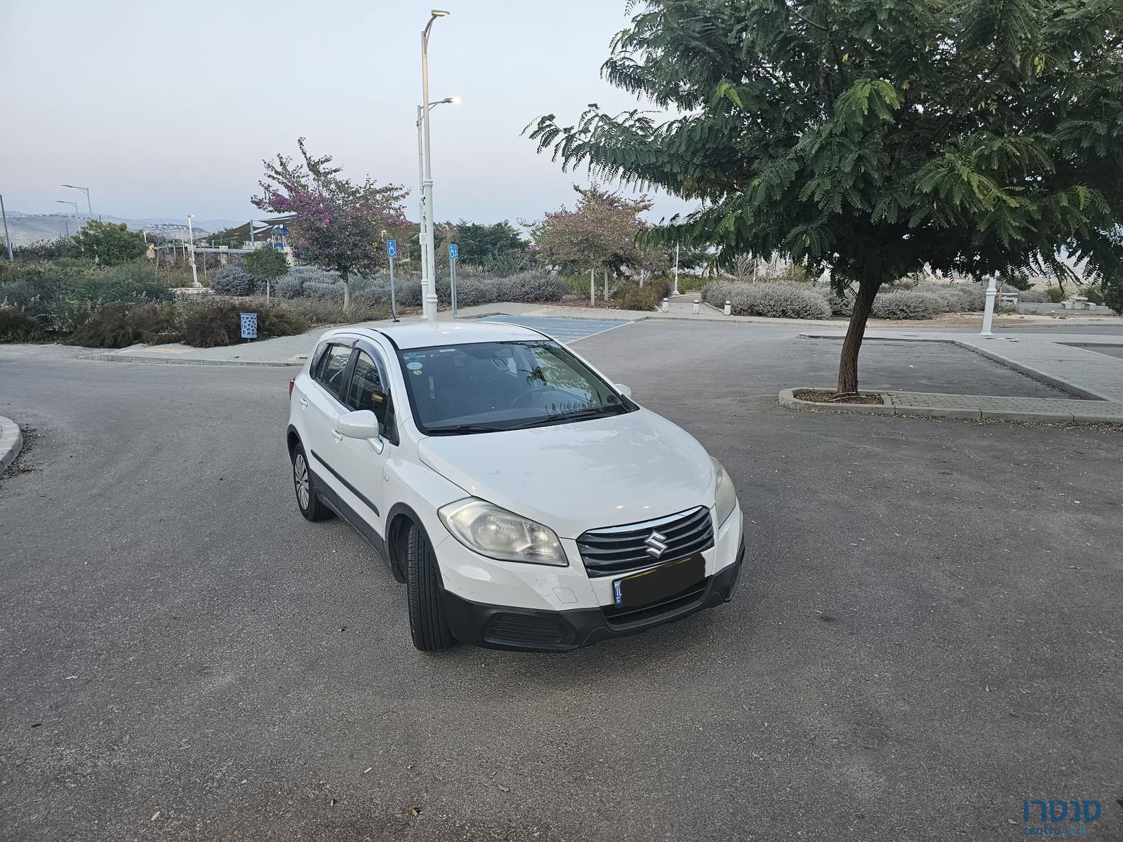 2017' Suzuki SX4 סוזוקי קרוסאובר photo #3