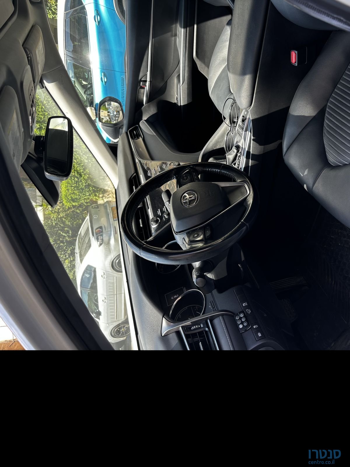 2019' Toyota Camry טויוטה קאמרי photo #3