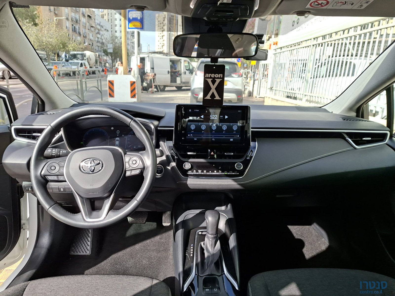2023' Toyota Corolla photo #3