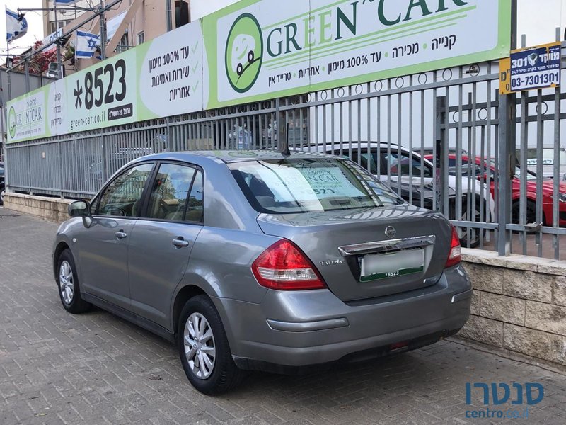 2010' Nissan Tiida photo #4