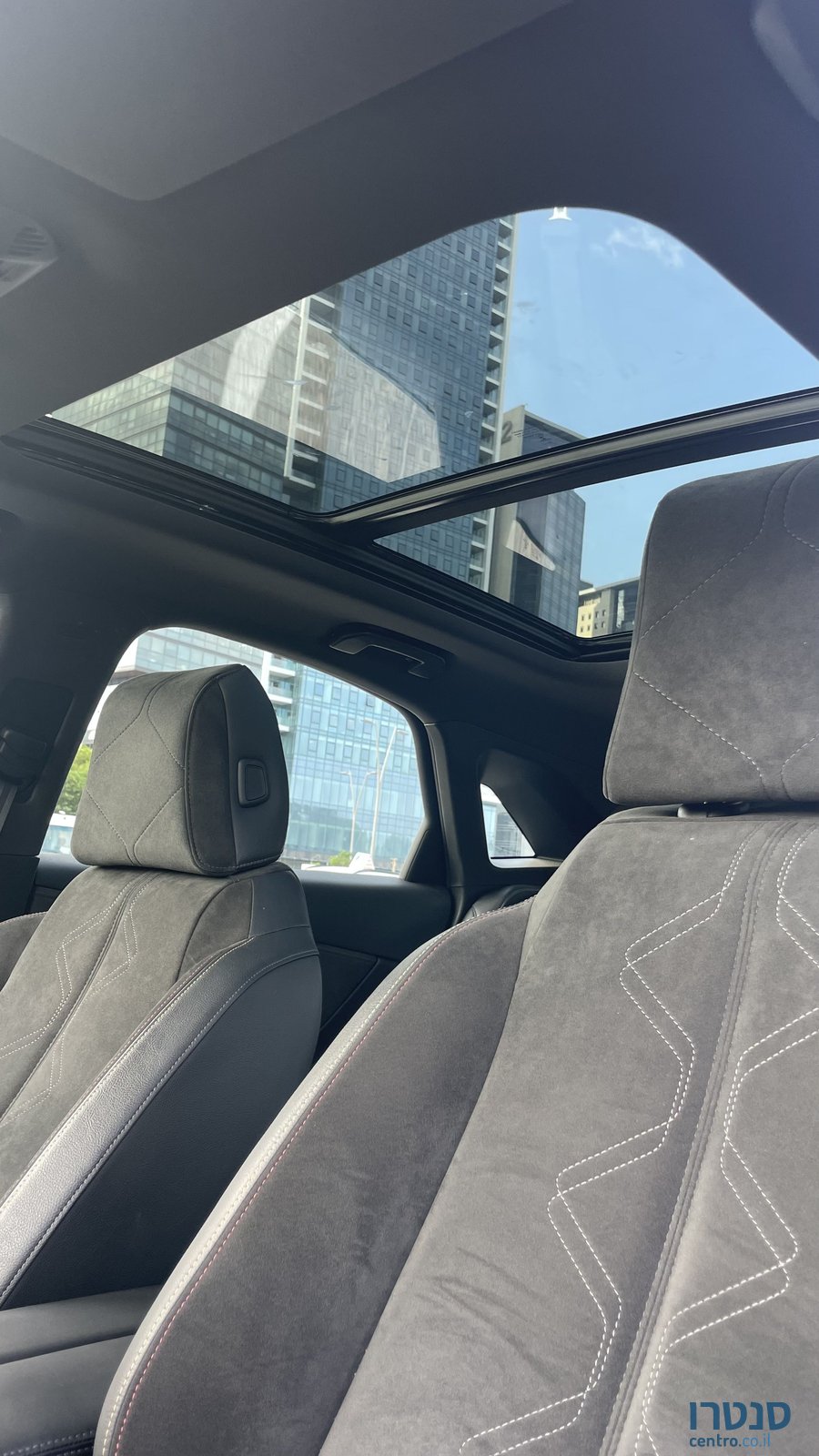 2019' DS Automobiles Ds7 Crossback photo #3