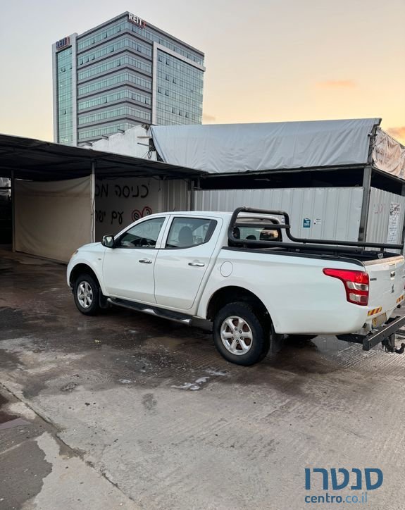 2016' Mitsubishi L200 מיצובישי טרייטון photo #2