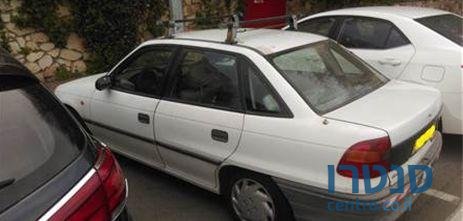 1995' Opel Astra Gl ‏1400 5 דלת' photo #1