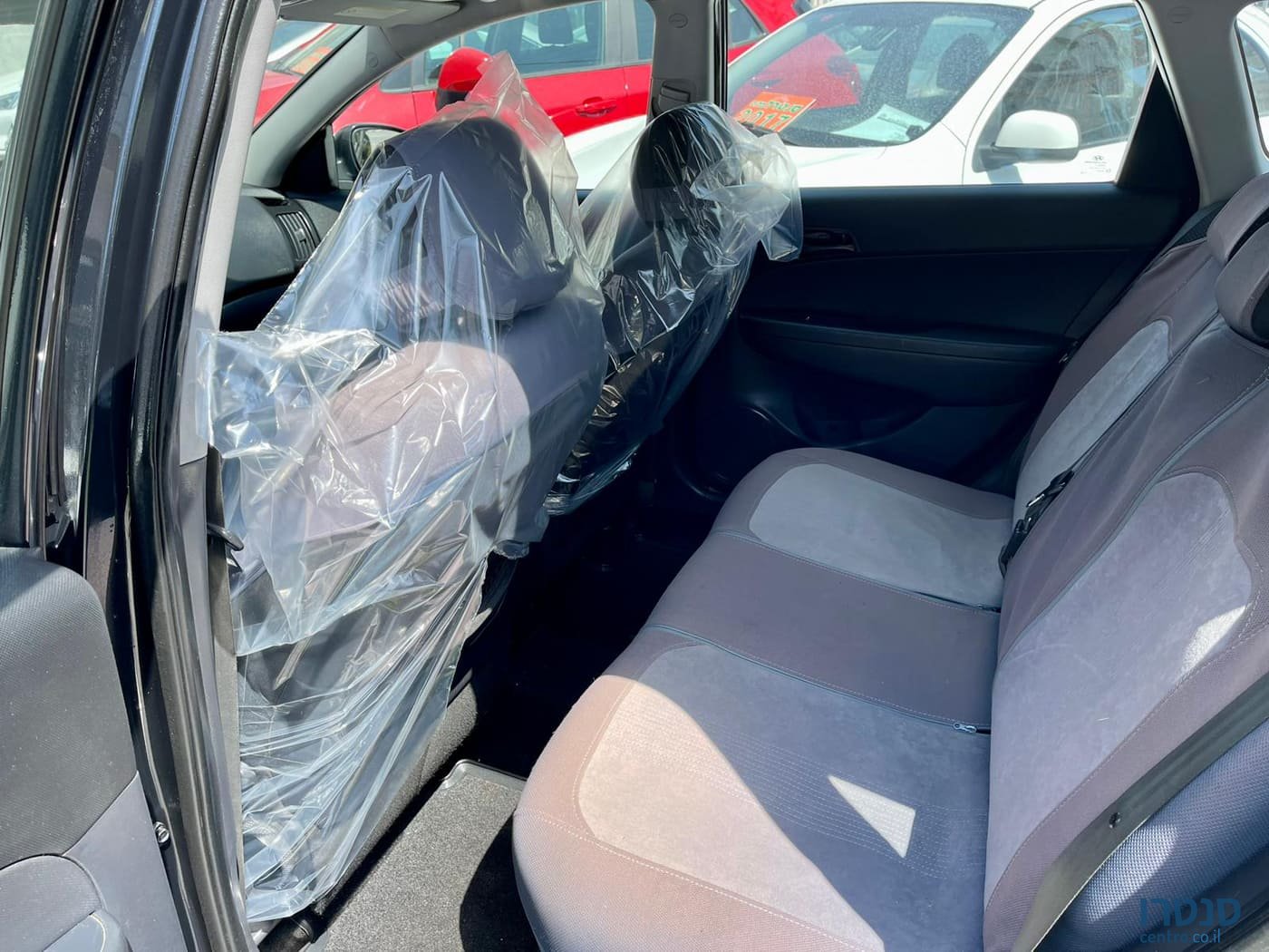 2011' Hyundai i30 photo #3