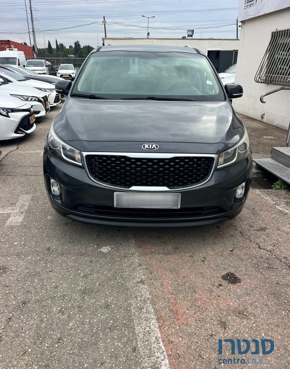 2016' Kia Carnival קיה קרניבל photo #3