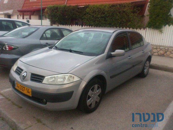 2006' Renault Megane photo #1