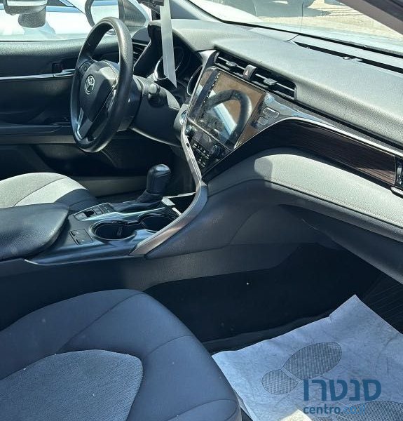 2020' Toyota Camry טויוטה קאמרי photo #3