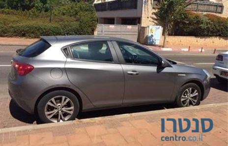 2013' Alfa Romeo Giulietta אלפא רומאו ג'ולייטה photo #4