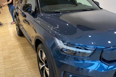 2022' Volvo XC40 וולוו